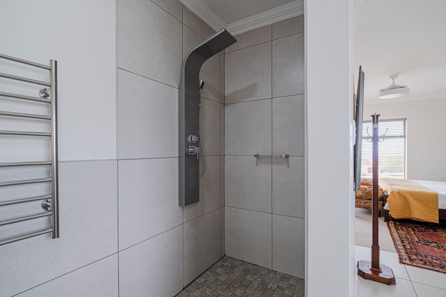 3 Bedroom Property for Sale in Wavecrest Eastern Cape